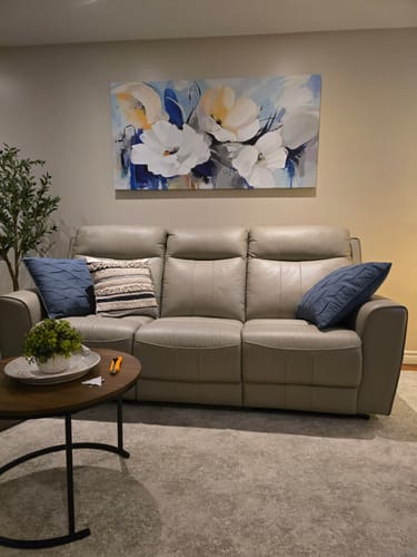 Customer photo review of 'Abstract Flower' Framed Canvas