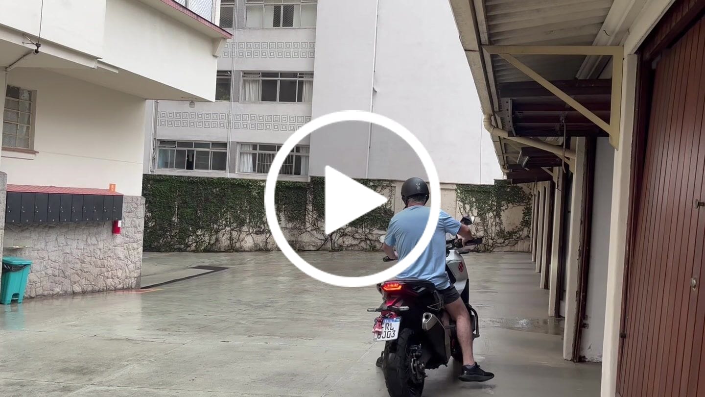 Customer video review of Motorcycle Half Helmet Open Face Sun Visor DOT Approved