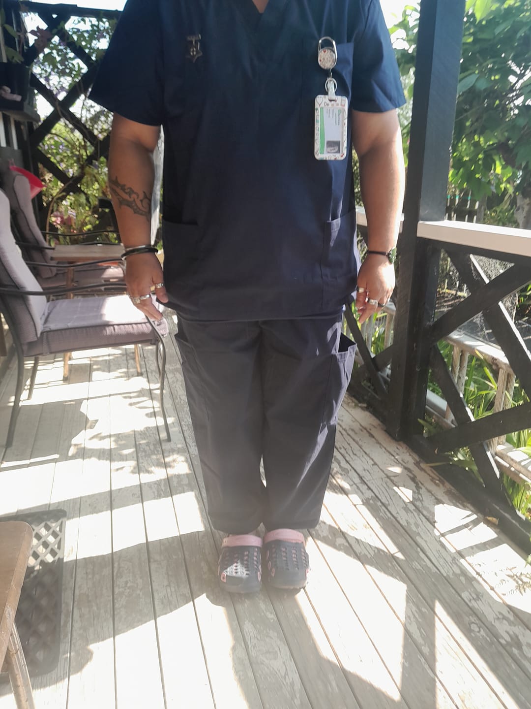 Customer photo review of Classic Unisex Scrub Top-H10612-biz-care