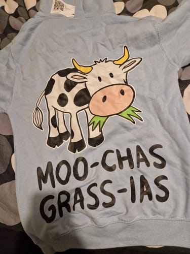 Customer photo review of Moo-Chas Kuh - Hoodie Unisex Backprint
