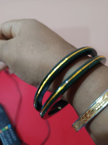 Customer photo review of “Hallmark Green Divya Shringar Bangle” (Pack of 1 Pair) (2 pis)