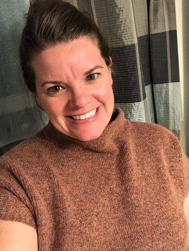 Customer photo review of Heathered Mock Neck Short Sleeve Sweater