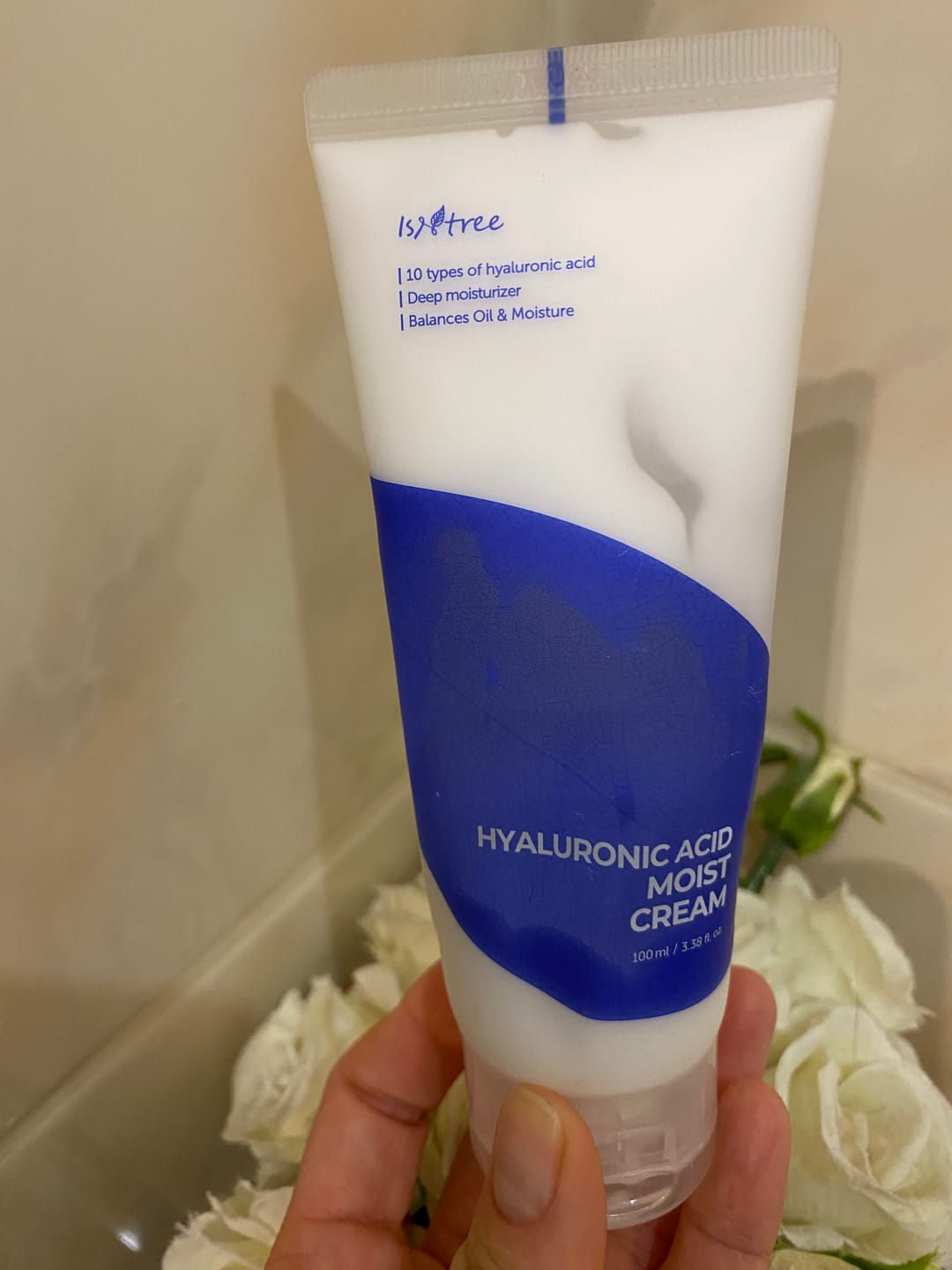 Customer photo review of Krēms dziļai ādas mitrināšanai ar hialuronskābe IsNtree Hyaluronic Acid Moist Cream