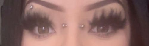 Customer photo review of Karinaa Natural Hazle Contact Lenses