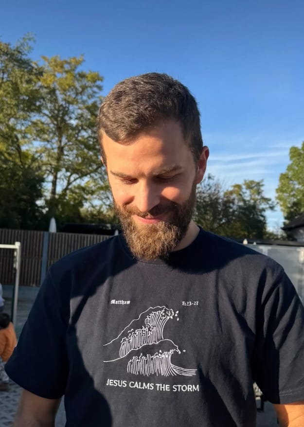 Customer photo review of STORM | t-shirt, normal fit