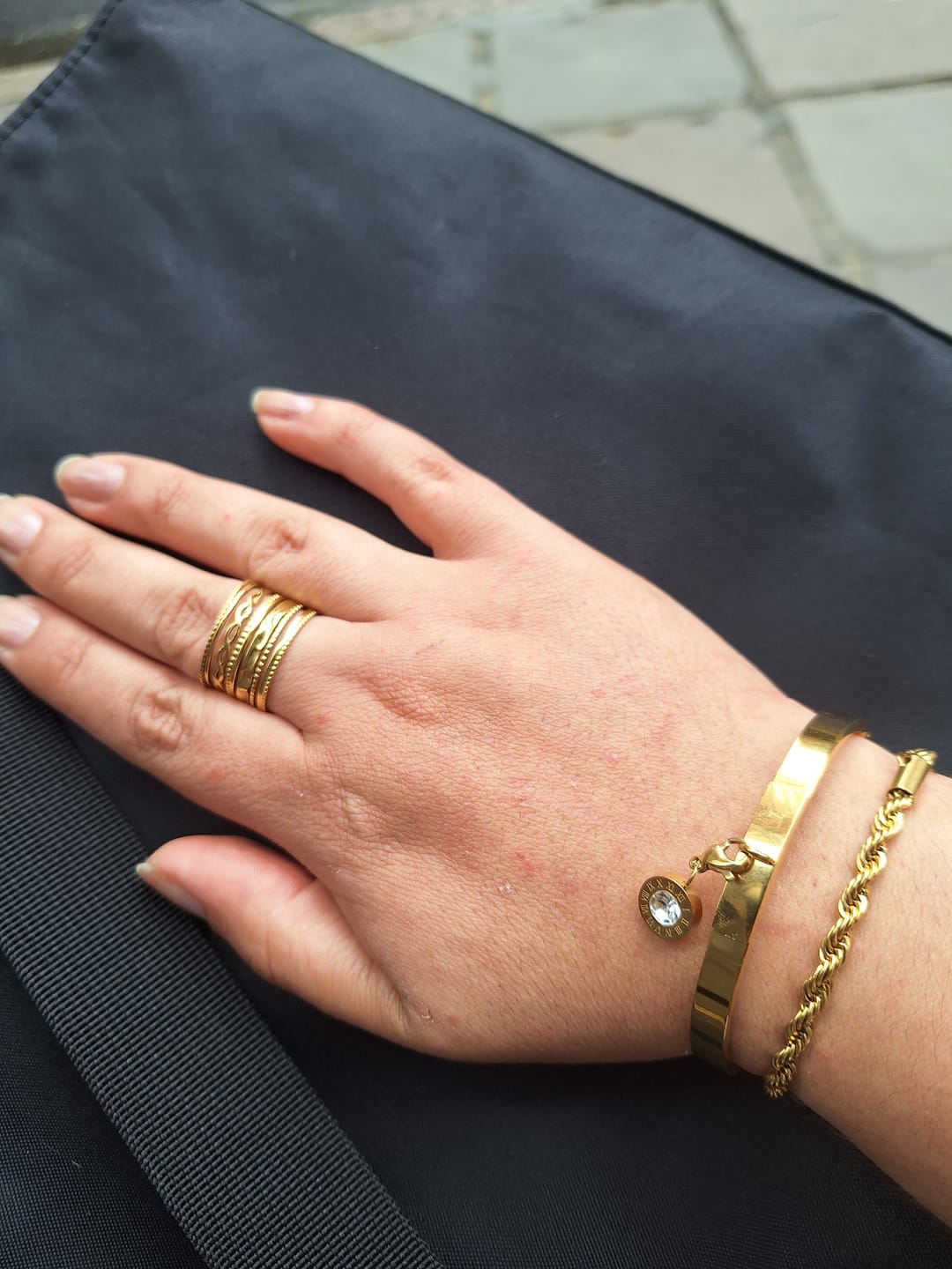 Customer photo review of Anel Royale Ajustável Banhado em Ouro 18k