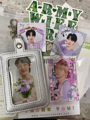 Customer photo review of Classic Photocard Keychain