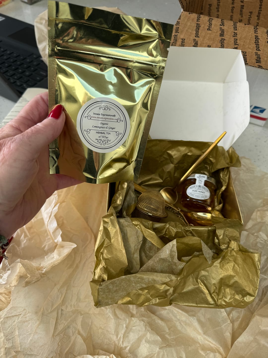 Customer photo review of Organic Lemongrass & Ginger Herbal Tea Sampler Set - The Experience