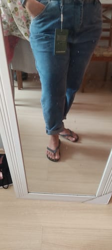 Isabela Apoliana Da S. review of Calça Jeans Slouchy Cacau Azul Médio image 1 out of 1