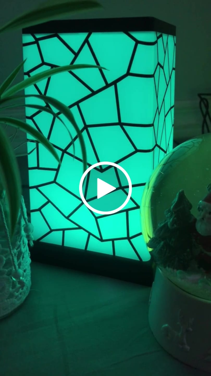 Customer video review of Classic Design Friendship Lamps