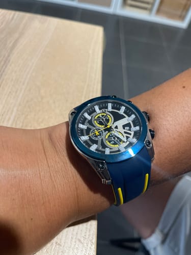Customer photo review of CURREN - Wave