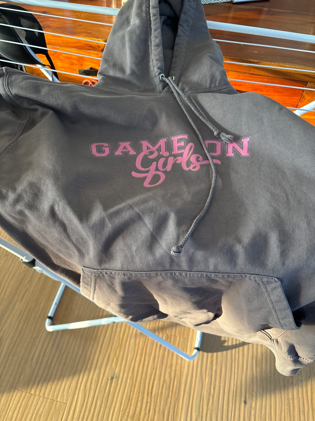 Customer photo review of Game On Girls - Unisex Kapuzenpullover Hoodie