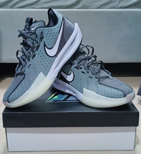 Customer photo review of Nike Men's G.T. Cut 3 EP Basketball Shoes