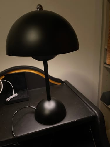 Customer photo review of Bordslampa - Svamplampa Flowerbud - Batteridriven 5000 mAH
