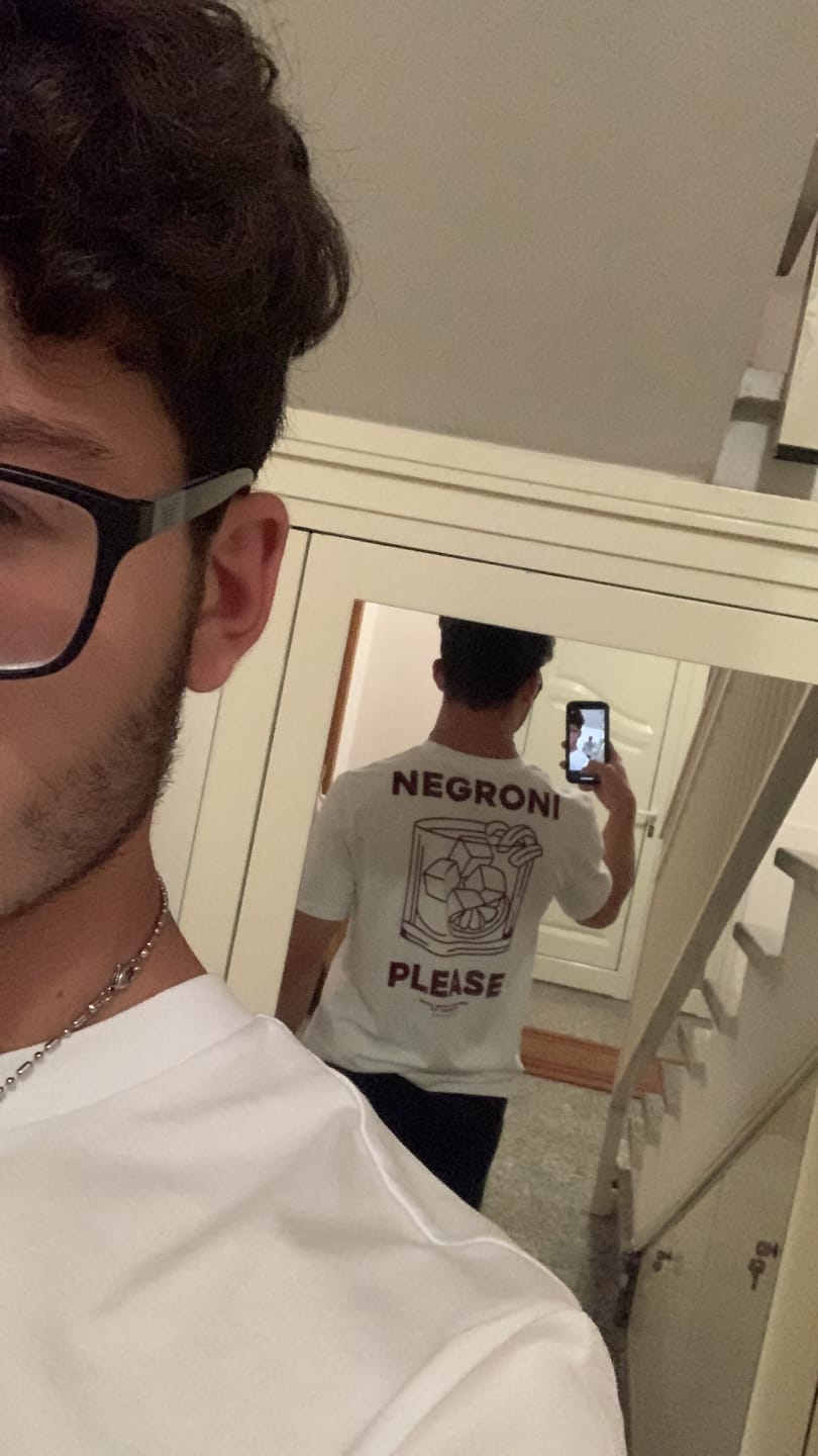 Customer photo review of The Negroni Pls. Organic T-shirt