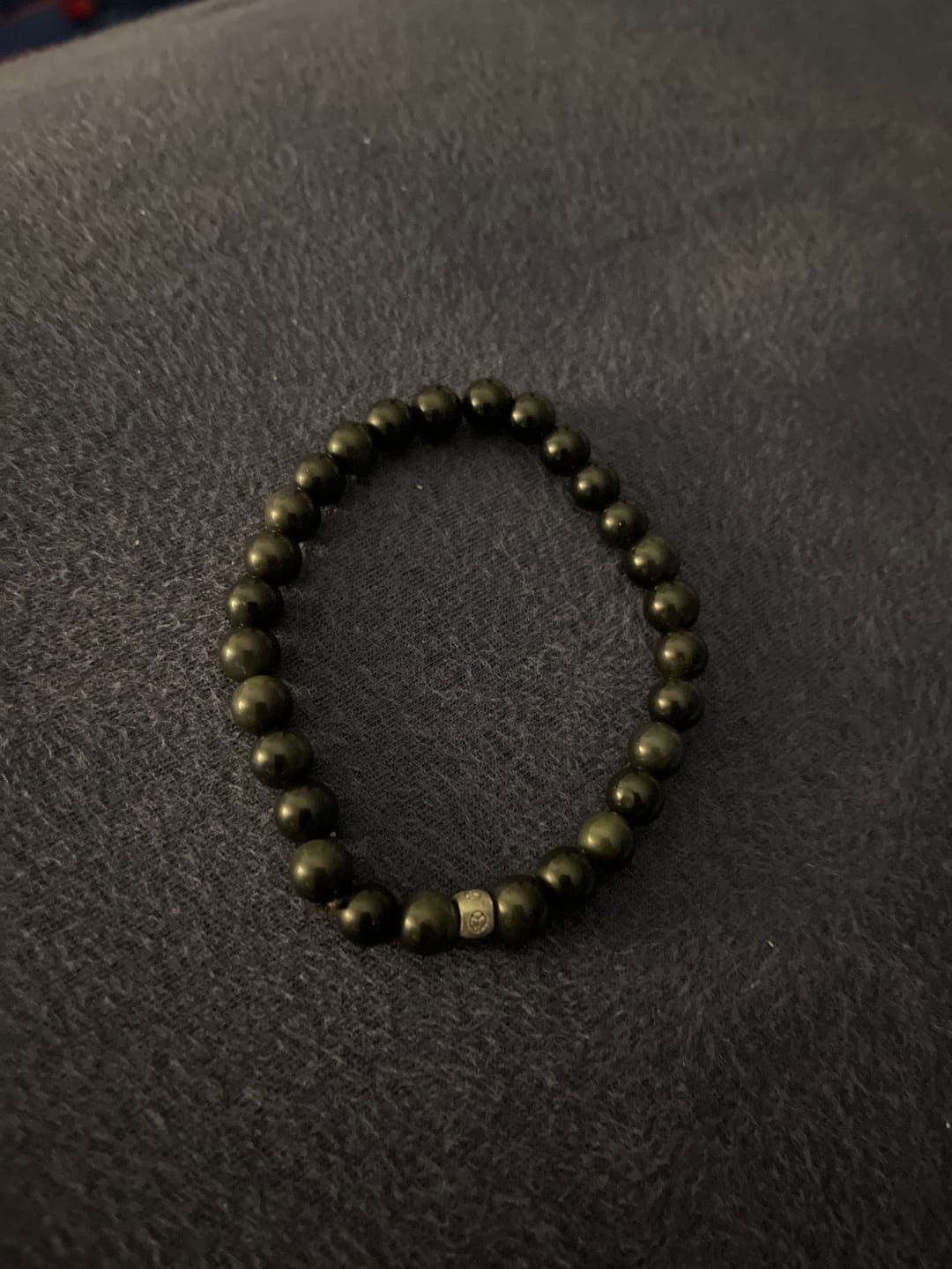 Customer photo review of Buddha Stones natürliches schwarzes Obsidian-Rauchquarz-Reinigungs-Stärke-Armband
