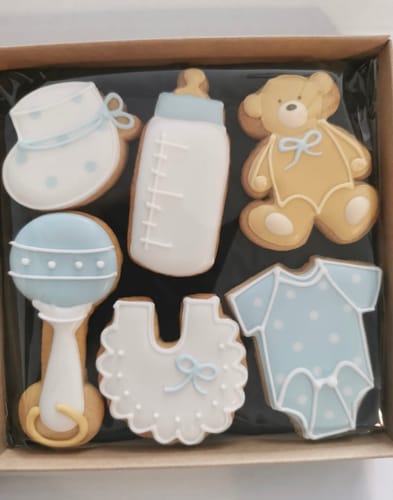 Customer photo review of New Baby Biscuit Box