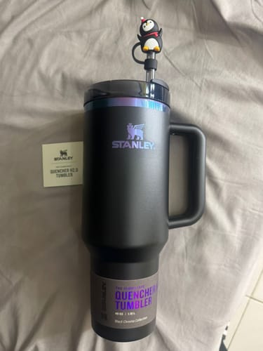 Customer photo review of Stanley Quencher H2.0 Flowstate™ Tumbler Black Chroma | 1.1 L