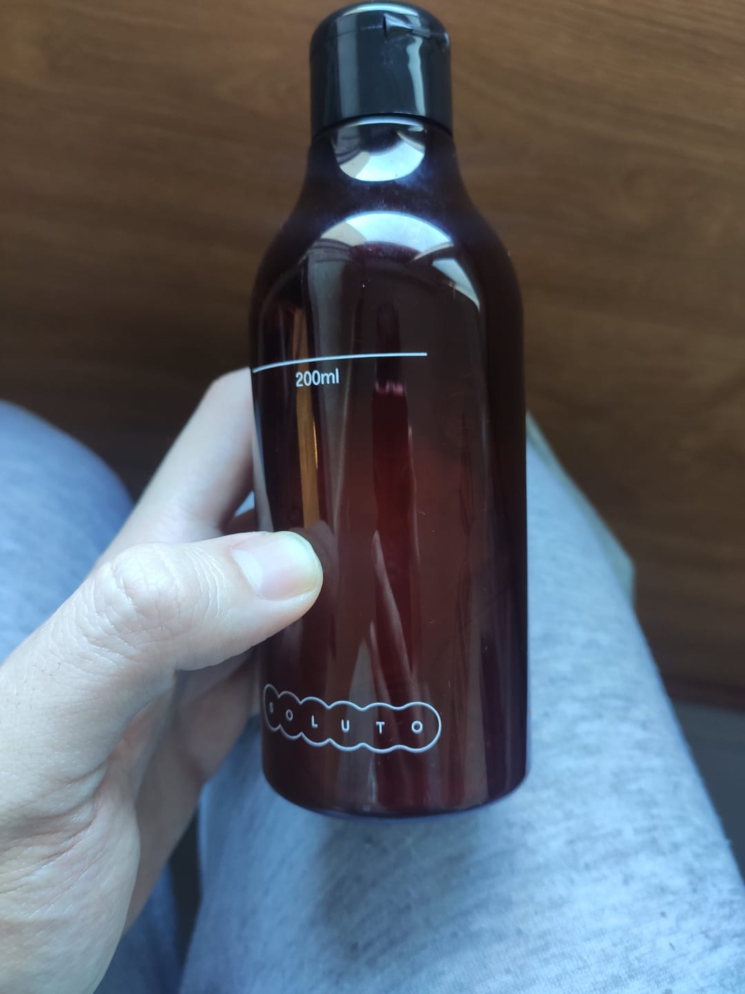 Customer photo review of Botella Soluto Champú