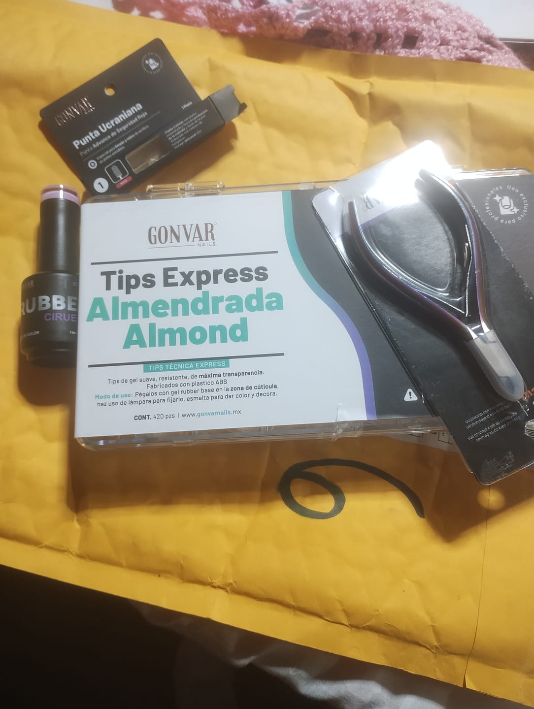 Customer photo review of Tips soft gel/ Almendra Express