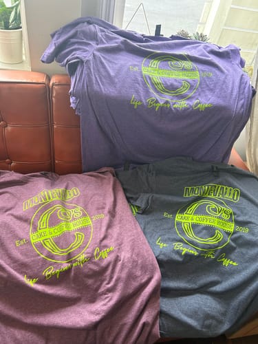 Customer photo review of Gildan Softstyle® 64000 T-Shirt Package (100 Pieces)