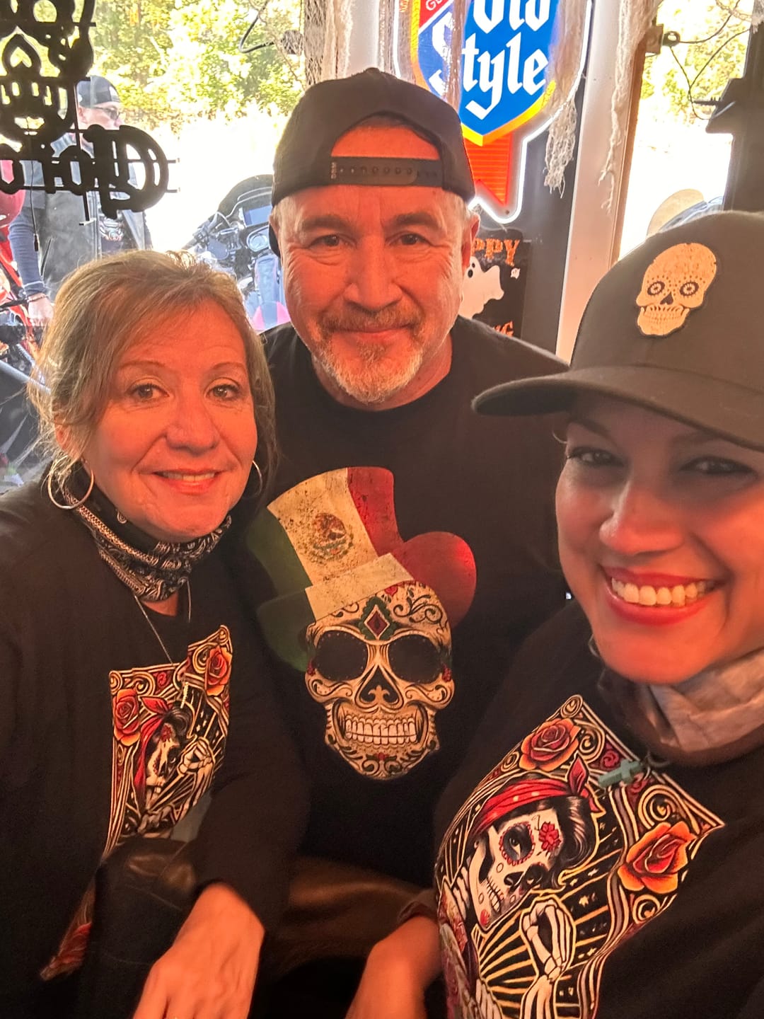 Customer photo review of Premium El Muerto Is Mexcellente OG T-shirt