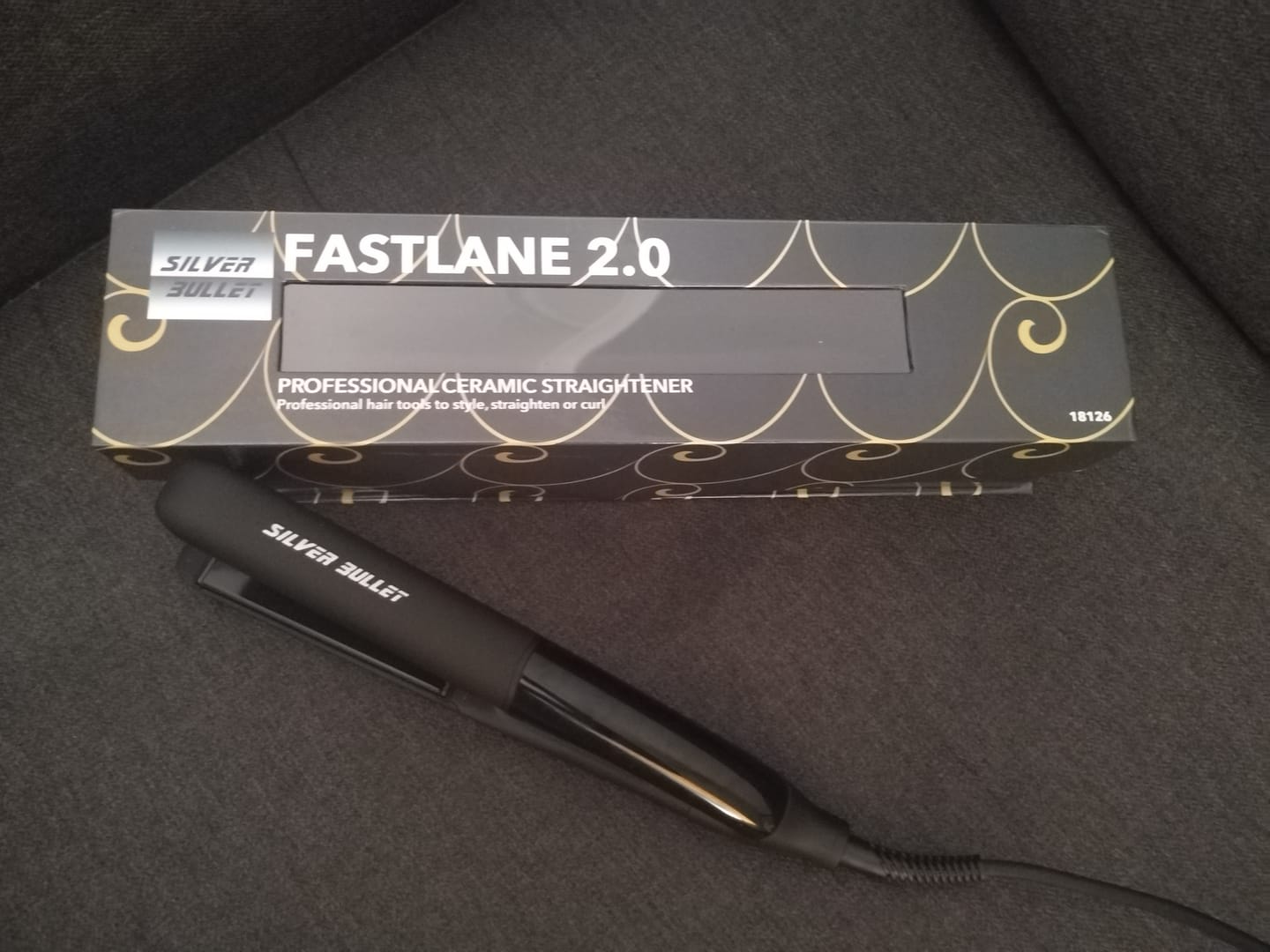 Customer photo review of Silver Bullet Fastlane 2.0 Ceramic Hair Straightener 80-230 Degrees C