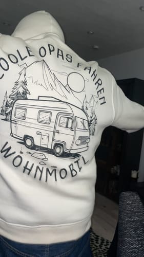 Customer photo review of Coole Opas fahren Wohnmobil - Premium Hoodie unisex Rückendruck