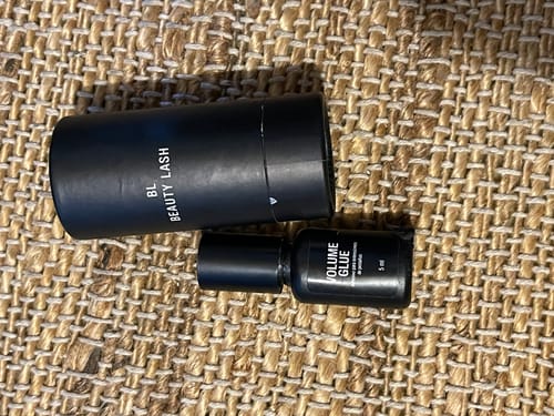Customer photo review of Volume Glue