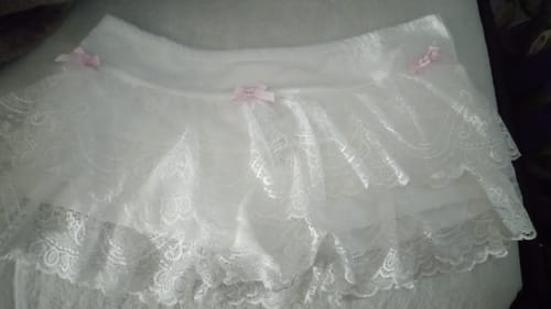 Customer photo review of Kailani Pink bows Lace Jacquard Mini Skort