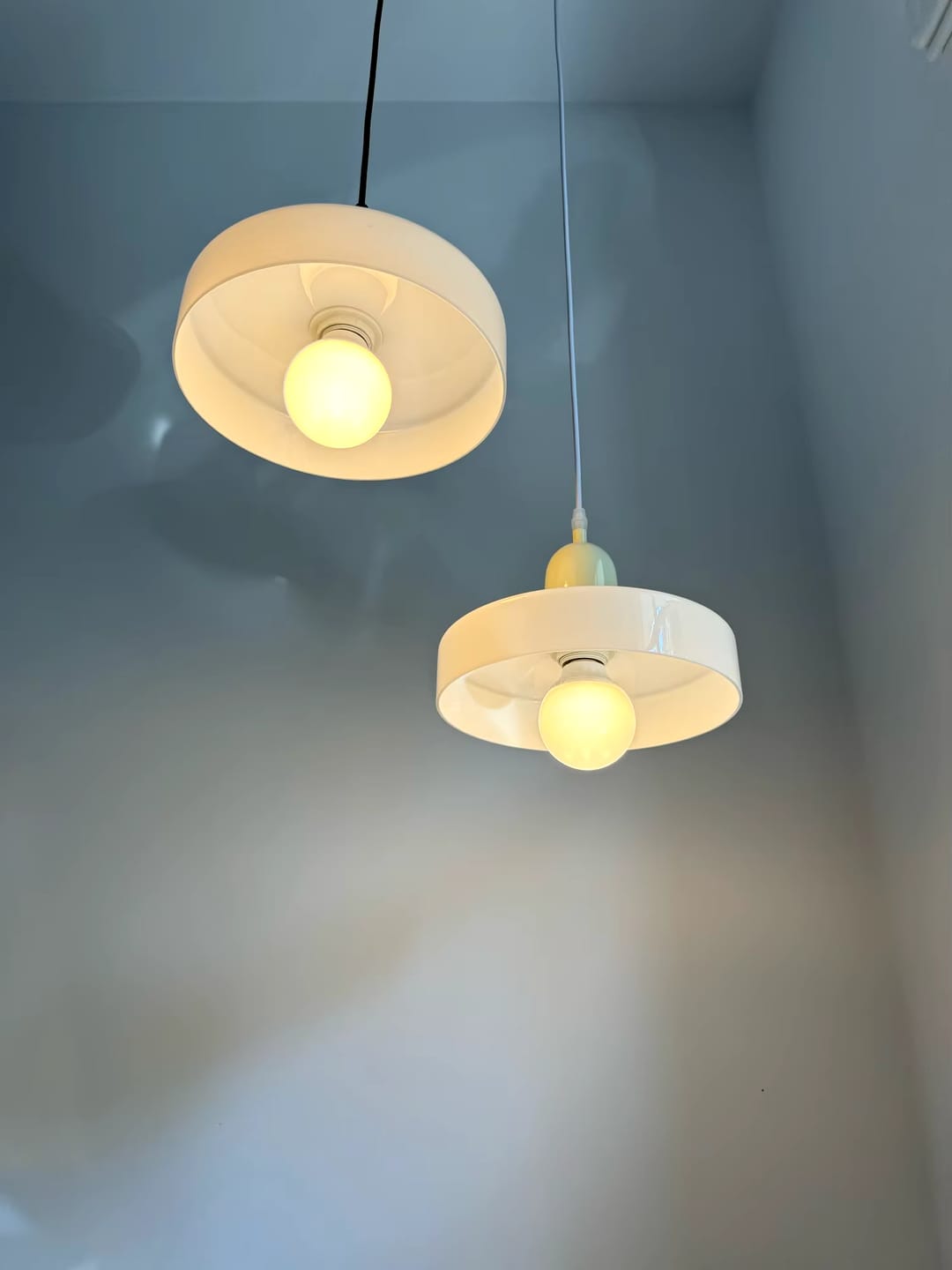 Customer photo review of Pendente de Teto Vidro Colorido Moderno