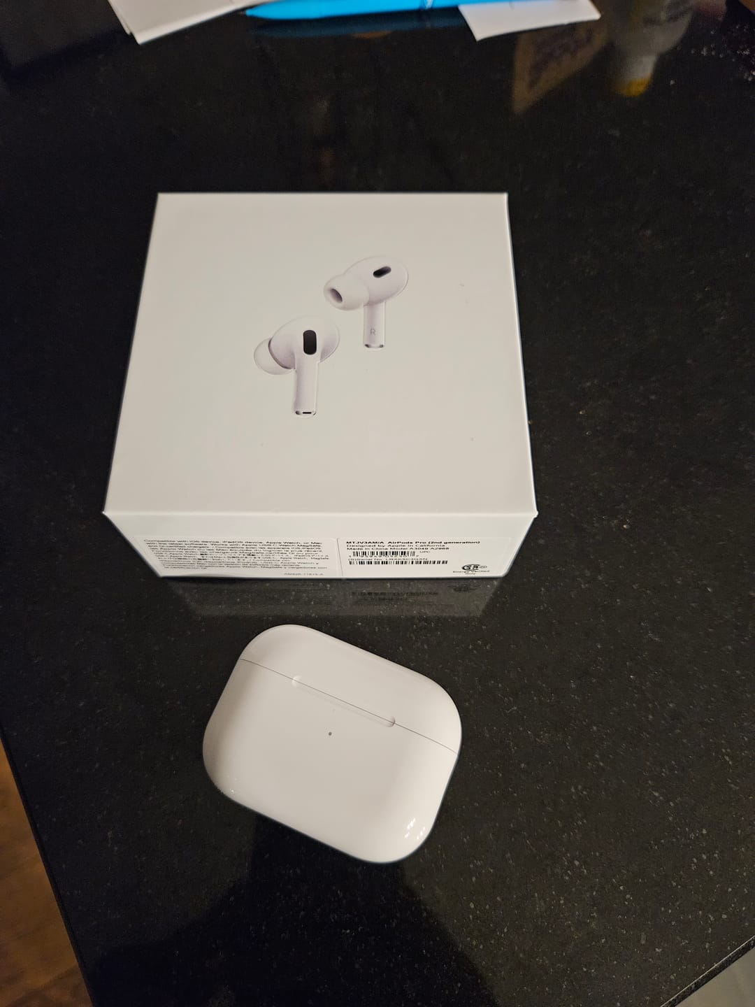Customer photo review of Pods Pro 3 (2024)
