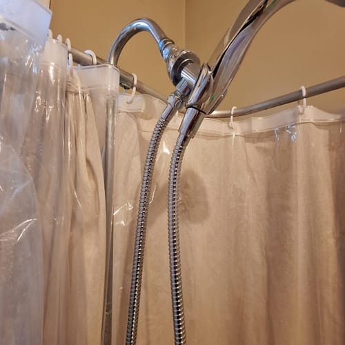 Customer photo review of 72 Inch Replacement Shower Hose