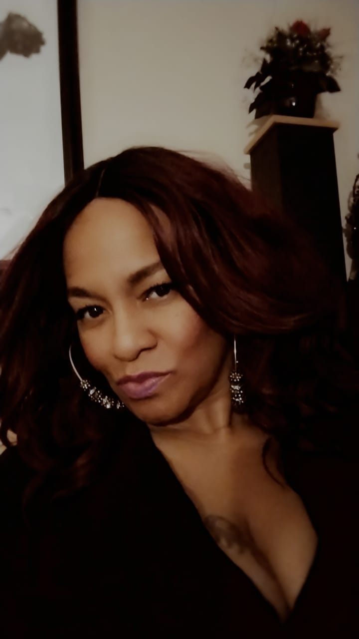 Customer photo review of Outre Synthetic Lace Part Daily Wig - KIMBRA