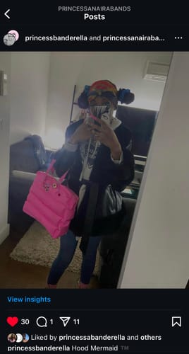 Customer photo review of TOMIE Selfie iPhone Case