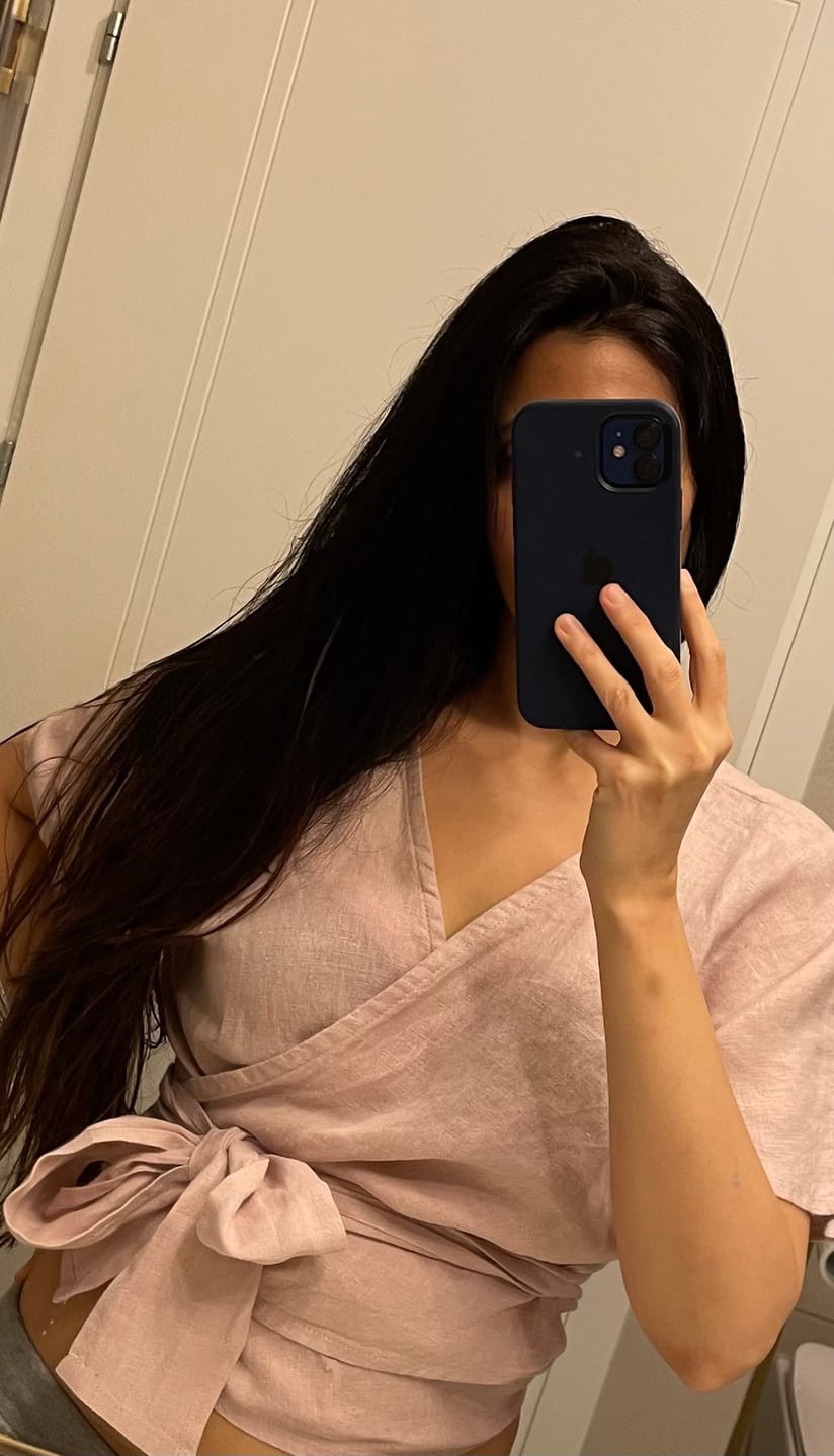 Customer photo review of Linen Top Goda