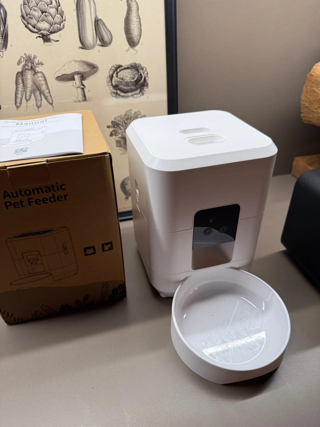 Customer photo review of Automatic Smart Pet Feeder with Timed Quantitative Food Dispenser for Cats and Dogs