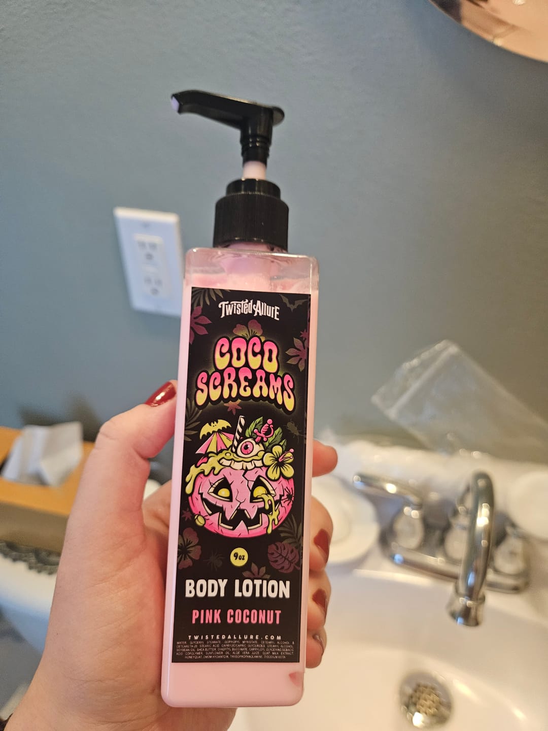 Customer photo review of Coco Screams Body Lotion