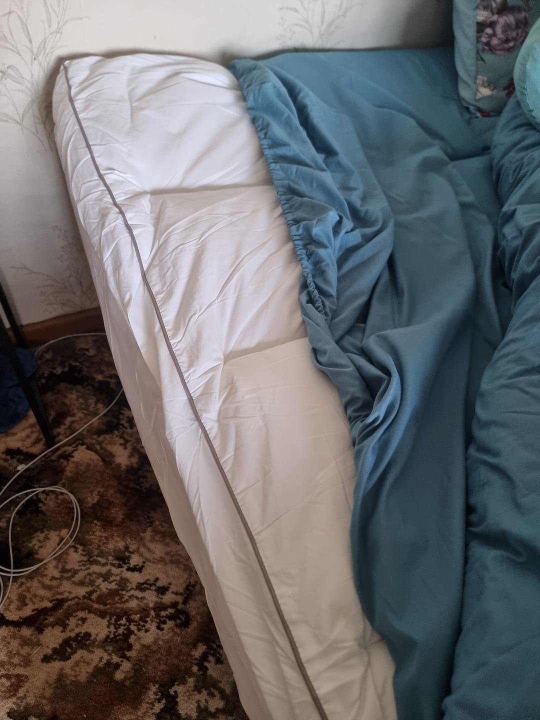 Customer photo review of Muscle Mat Luxury Mattress Topper