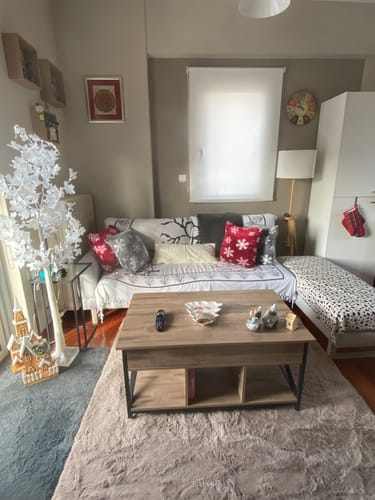 Customer photo review of Τραπεζάκι Σαλονιού Με Ρυθμιζόμενο Ύψος Βοηθητικό Τραπέζι Καθιστικού Καναπέ Κρυφός Αποθηκευτικός Χώρος LC-T205B01