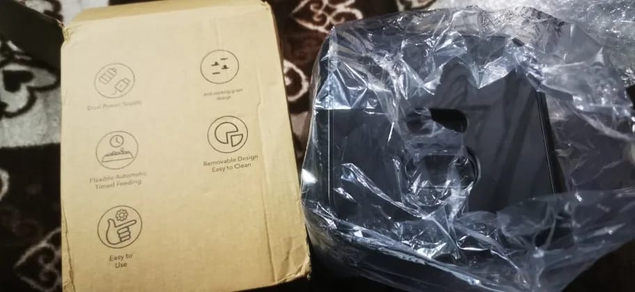 Customer photo review of Automatic Smart Pet Feeder with Timed Quantitative Food Dispenser for Cats and Dogs
