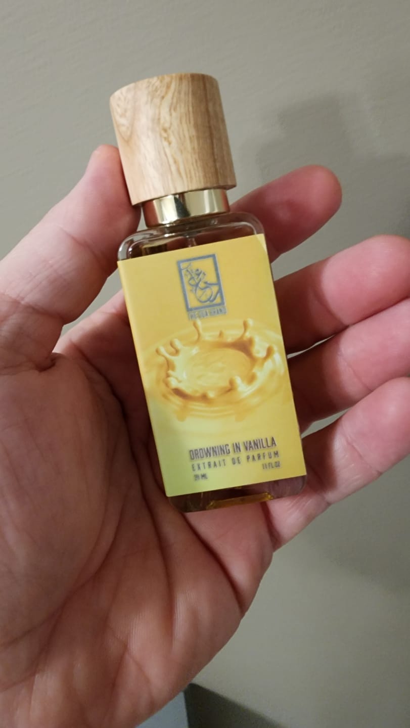 Customer photo review of Drowning in Vanilla