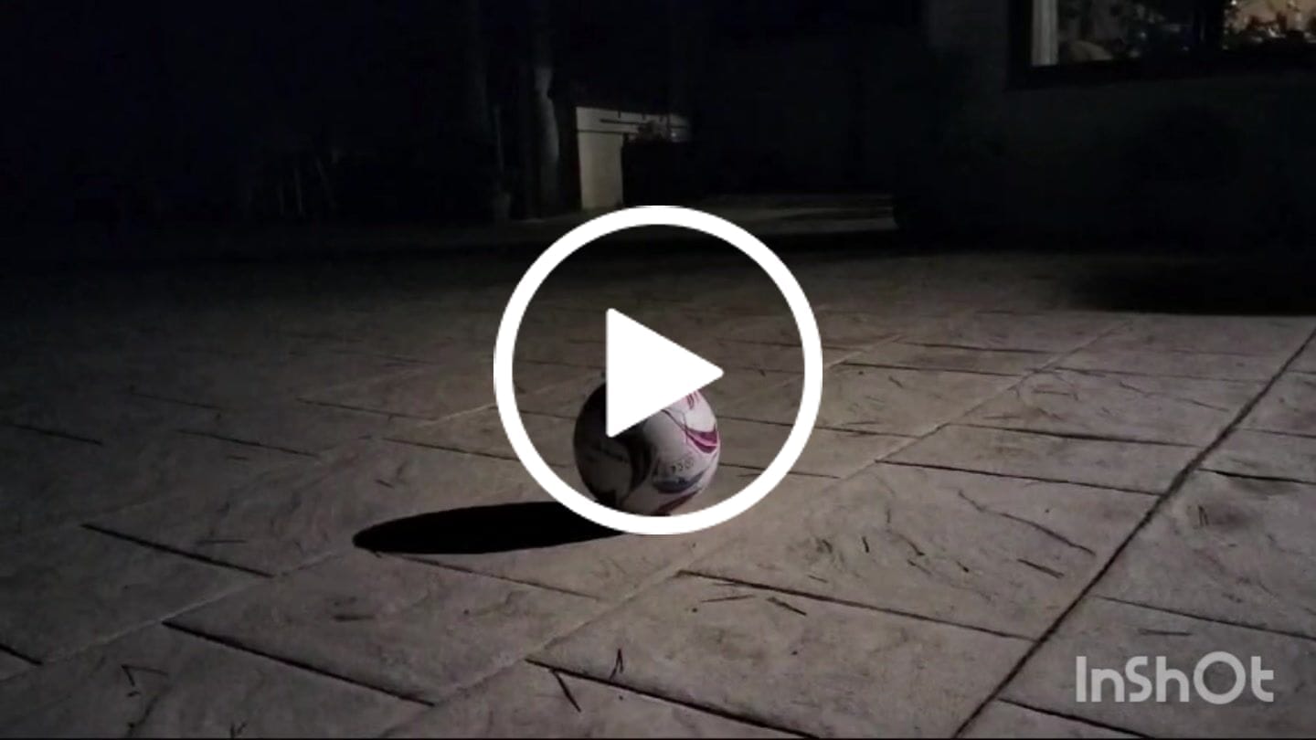 Opinión en vídeo de un cliente sobre el balón de fútbol luminoso LedsMove™