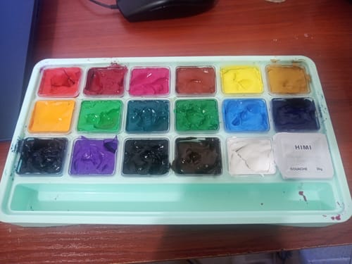 Customer photo review of Himi - Set 18 Gouache Potes 30 g Estuche Verde y Pinceles