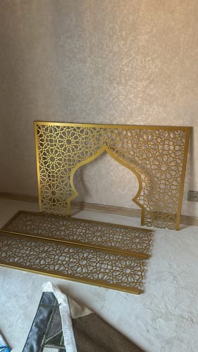 Customer photo review of Metal Mihrap, Ahşap Allah & Muhammed Lafzı ve Ahşap Bakara 144. Ayet Duvar Tablosu Seti