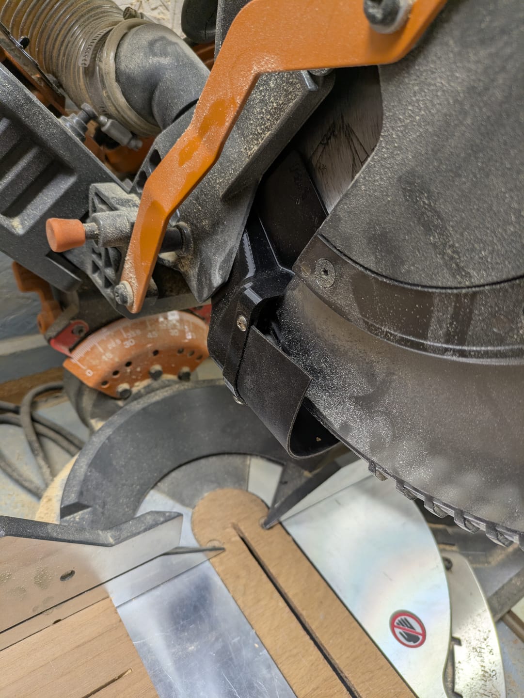 Customer photo review of Ridgid Dual Bevel Miter Saw Dust Collection