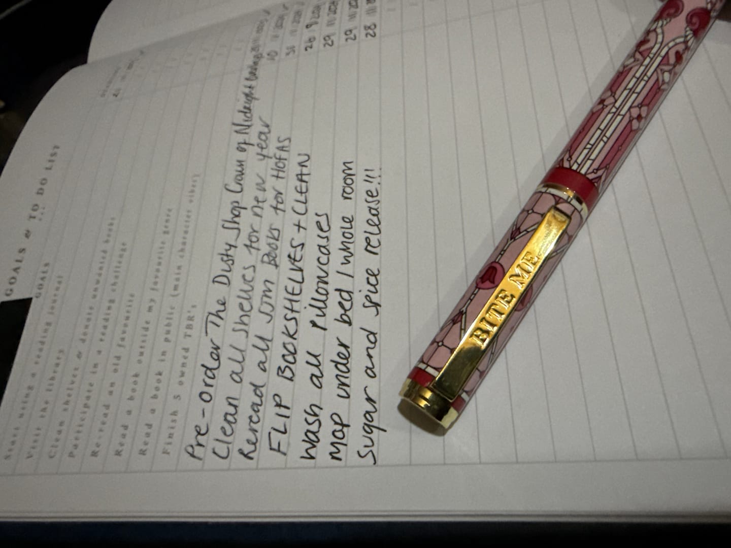 Customer photo review of Bite Me Pen
