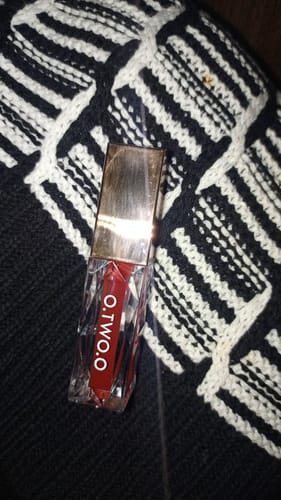 Customer photo review of O.TWO.O CLEAR CRYSTAL BERRY LIP GLOSS