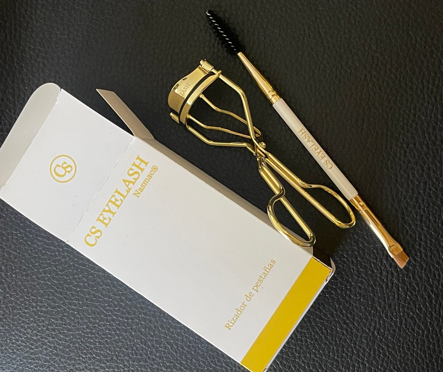 Customer photo review of Rizador de pestañas