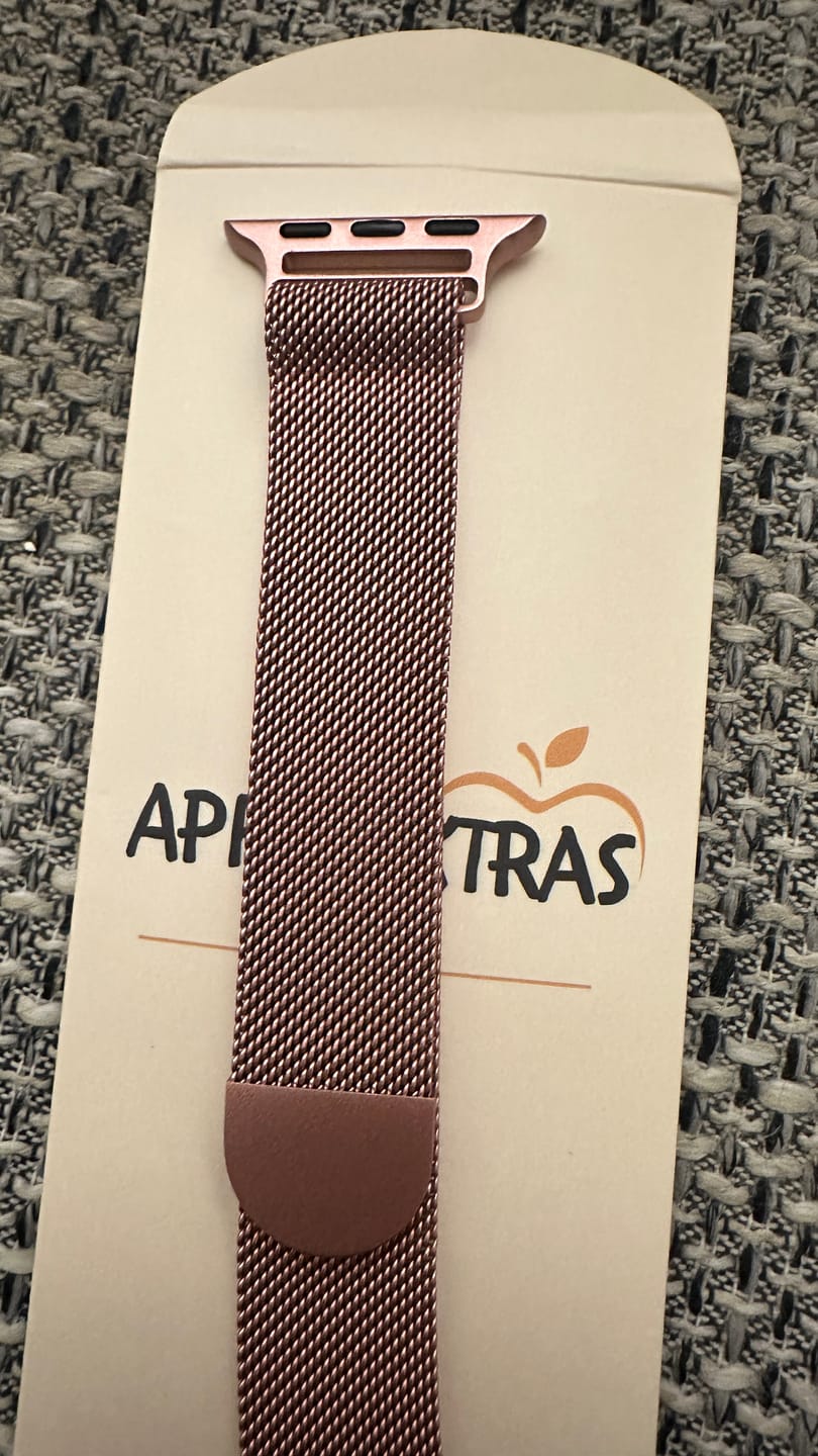 Customer photo review of NEU Apple Watch Metallarmband "Lassana"